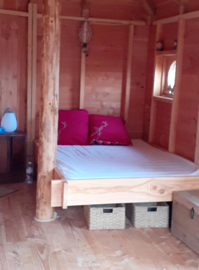 Cabanes Et Yourtes De La Vallee De L'Ance Ξενοδοχείο Sauvessanges Εξωτερικό φωτογραφία